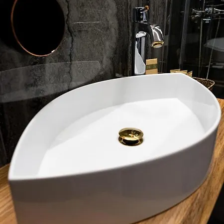 Queen Cattleya Гостевой дом