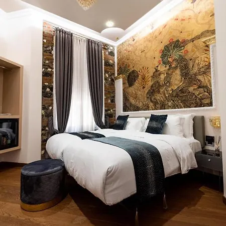 Queen Cattleya Генуя