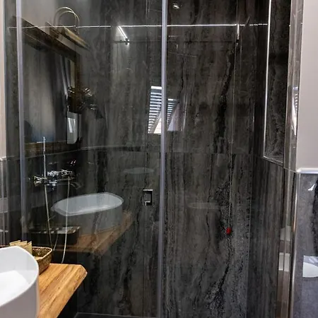 Queen Cattleya Affittacamere