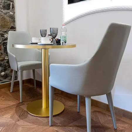 Queen Cattleya ジェノヴァ