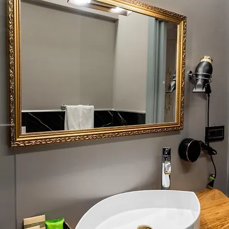 Queen Cattleya 4* Генуя