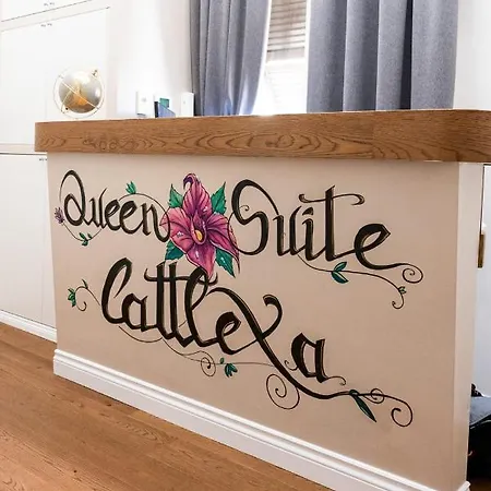 Гостевой дом Queen Cattleya 4*