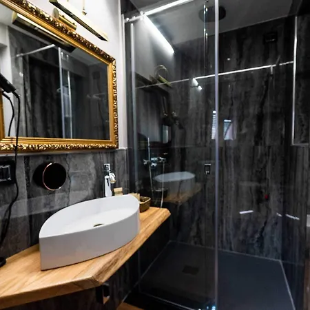 Гостевой дом Queen Cattleya 4*