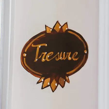 Gasthof Queen Cattleya Genua