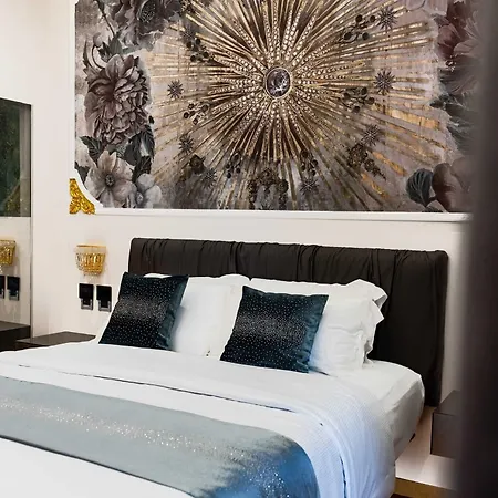 Queen Cattleya Affittacamere 4*