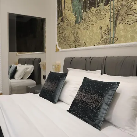 Pensionat Queen Cattleya Genua