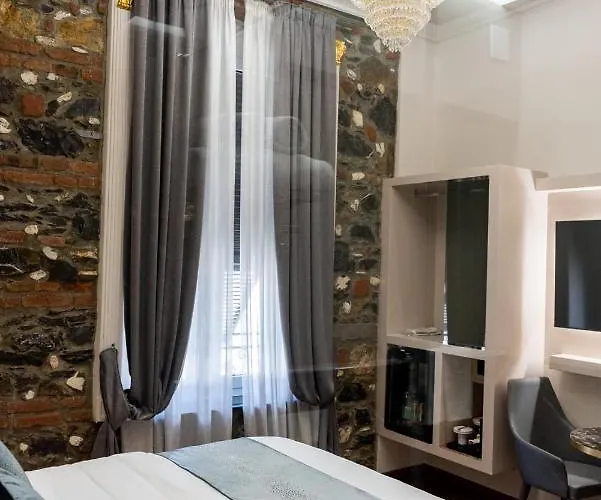 Queen Cattleya Pensionat 4*