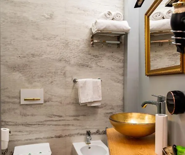 Queen Cattleya Genua