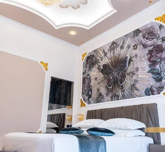 Queen Cattleya 4* Genua