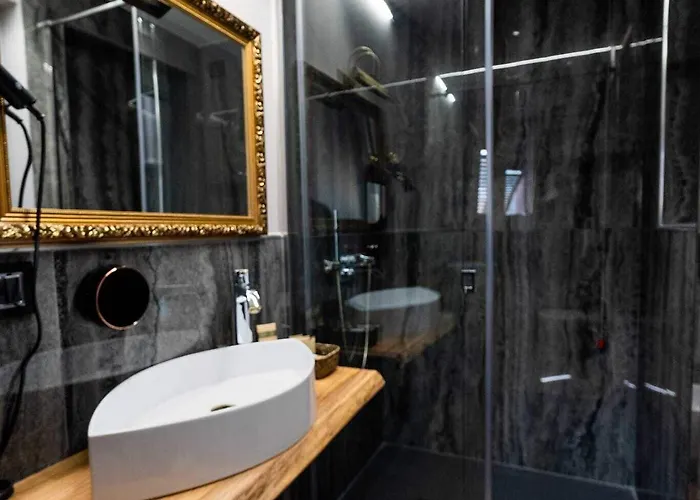 Pensionat Queen Cattleya 4*