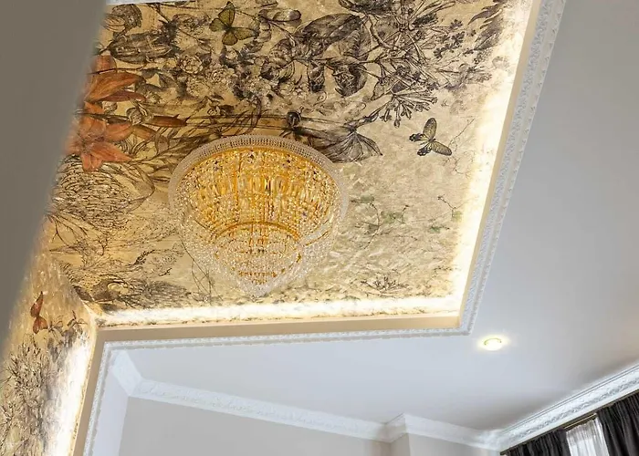 Queen Cattleya 4* Genua