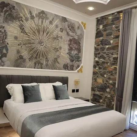 Guest house Queen Cattleya 4*