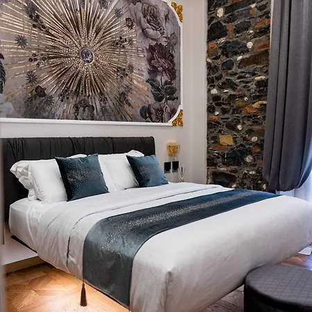 Queen Cattleya Guest house